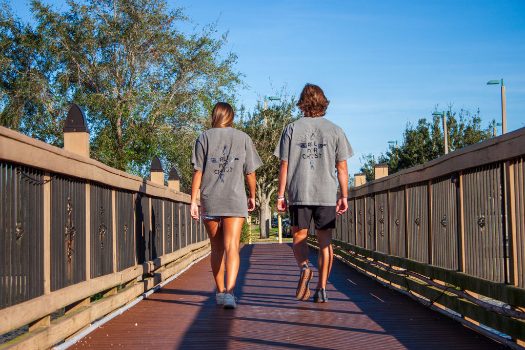 ᴇᴛᴇʀɴᴀʟ ɢʀᴀʏ ᴛᴇᴇ