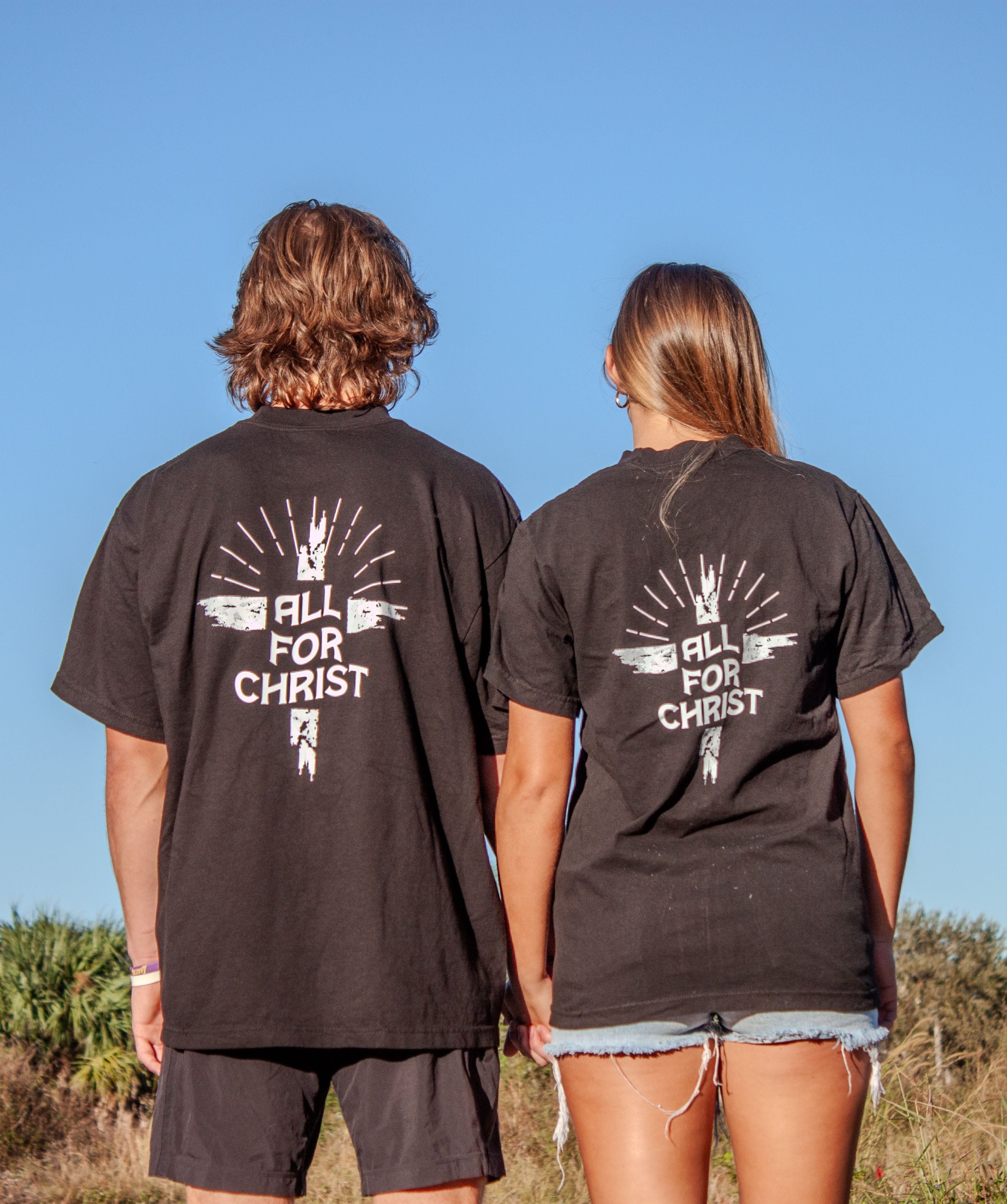 ꜱᴀᴄʀᴇᴅ ᴍɪᴅɴɪɢʜᴛ ᴛᴇᴇ